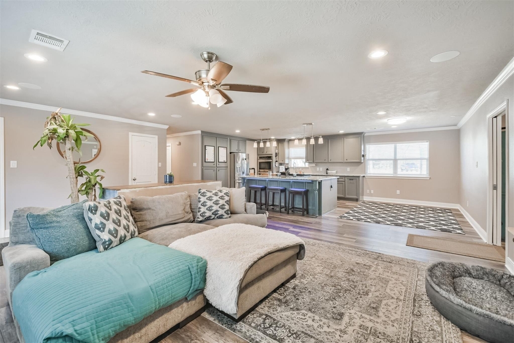24237 Creekwood Drive - Photo 17
