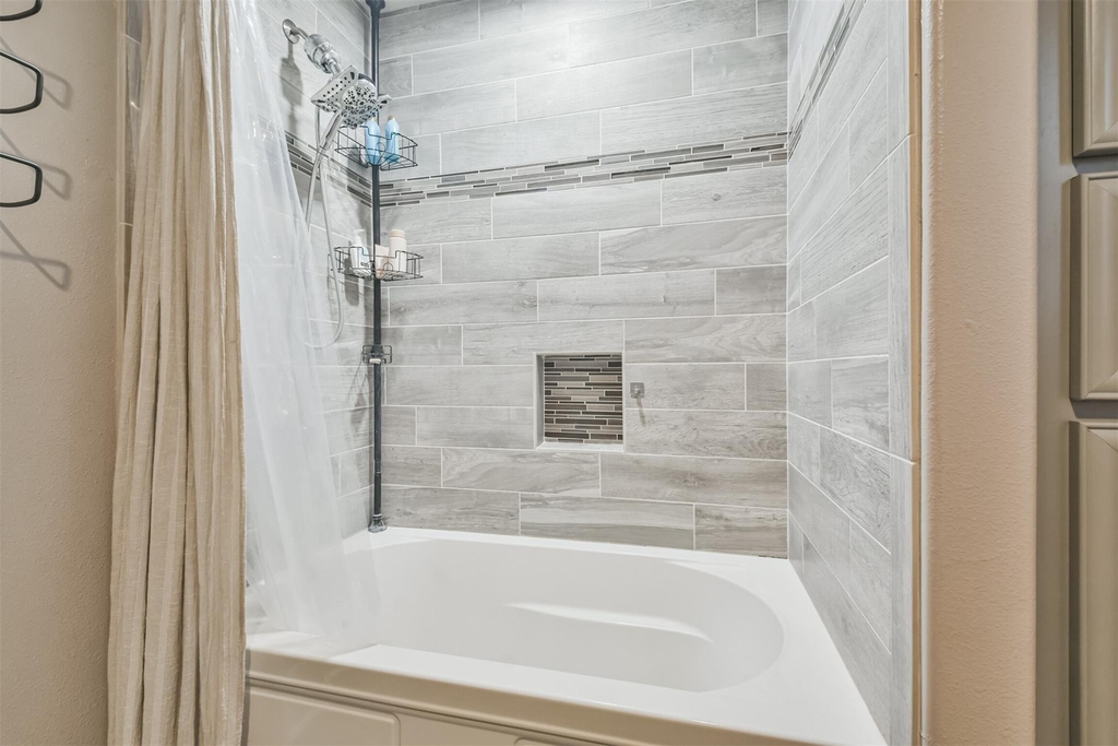 24237 Creekwood Drive - Photo 30
