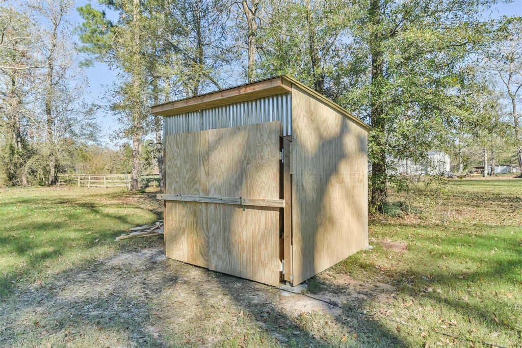 24237 Creekwood Drive - Photo 42