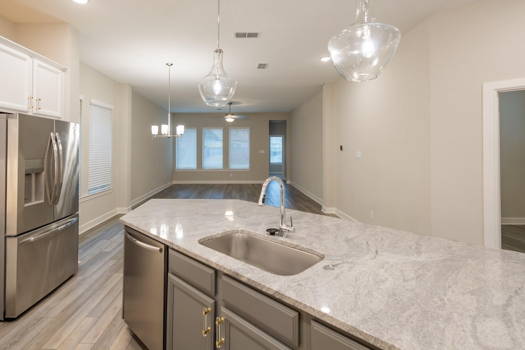 15218 Cortines Court - Photo 13