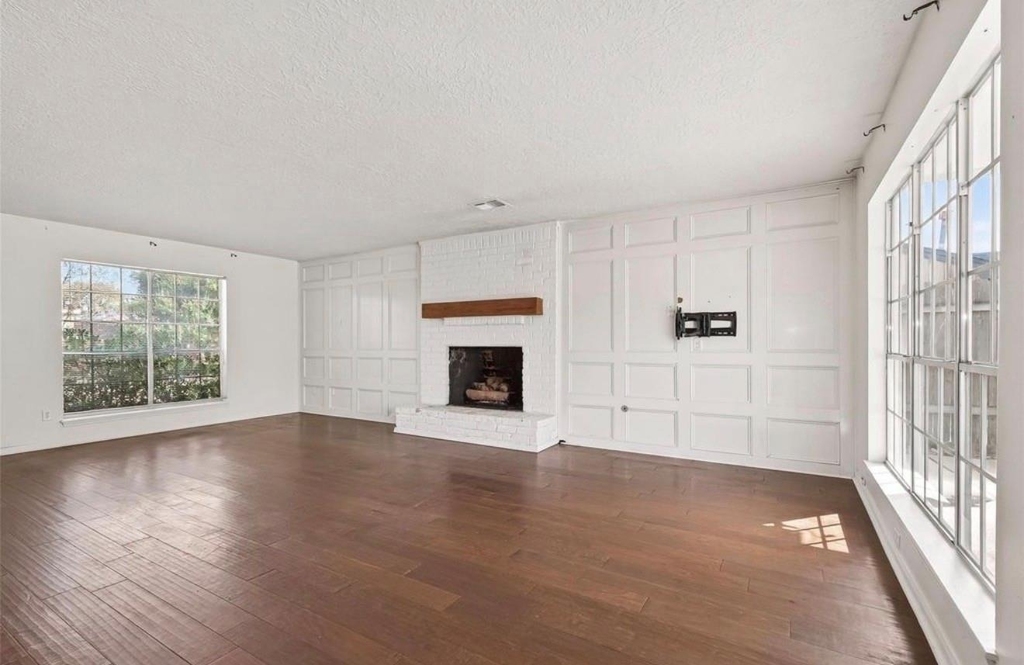 20211 Salzburg Lane - Photo 6
