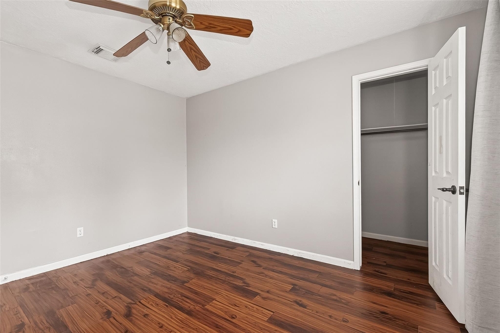 20211 Salzburg Lane - Photo 34