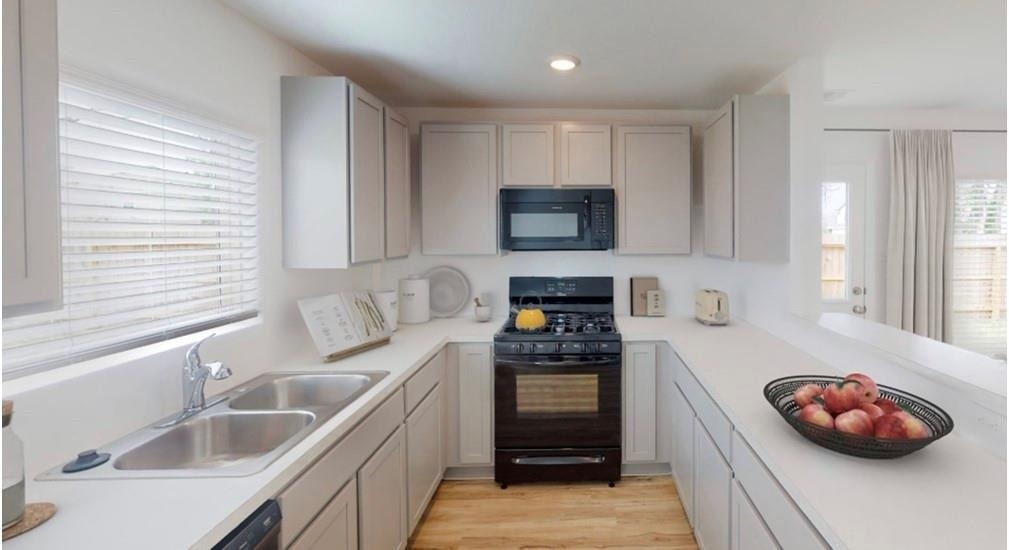 2930 Mallorca Drive - Photo 4