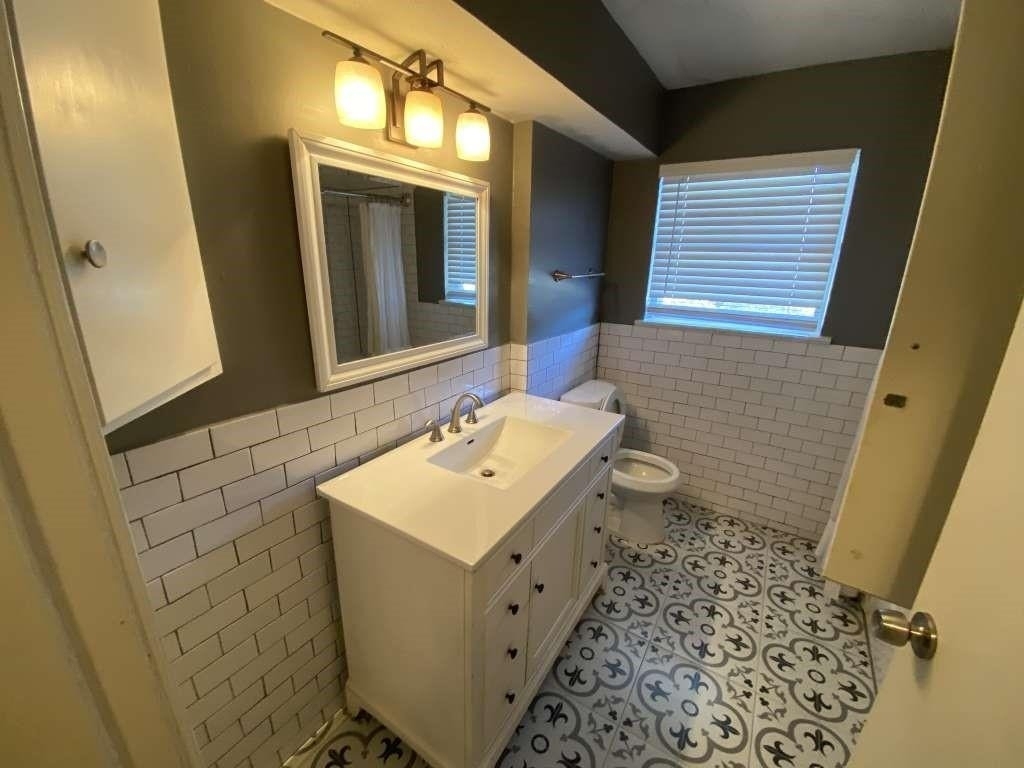 5566 Beechnut Street - Photo 9