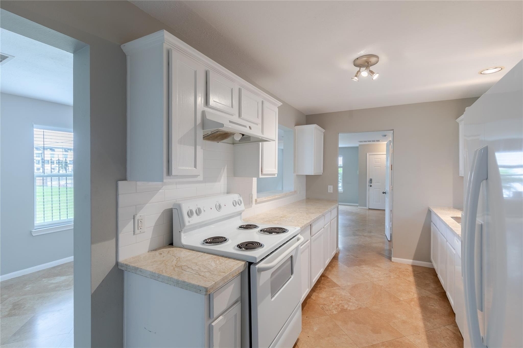 1118 Wilson Street - Photo 9