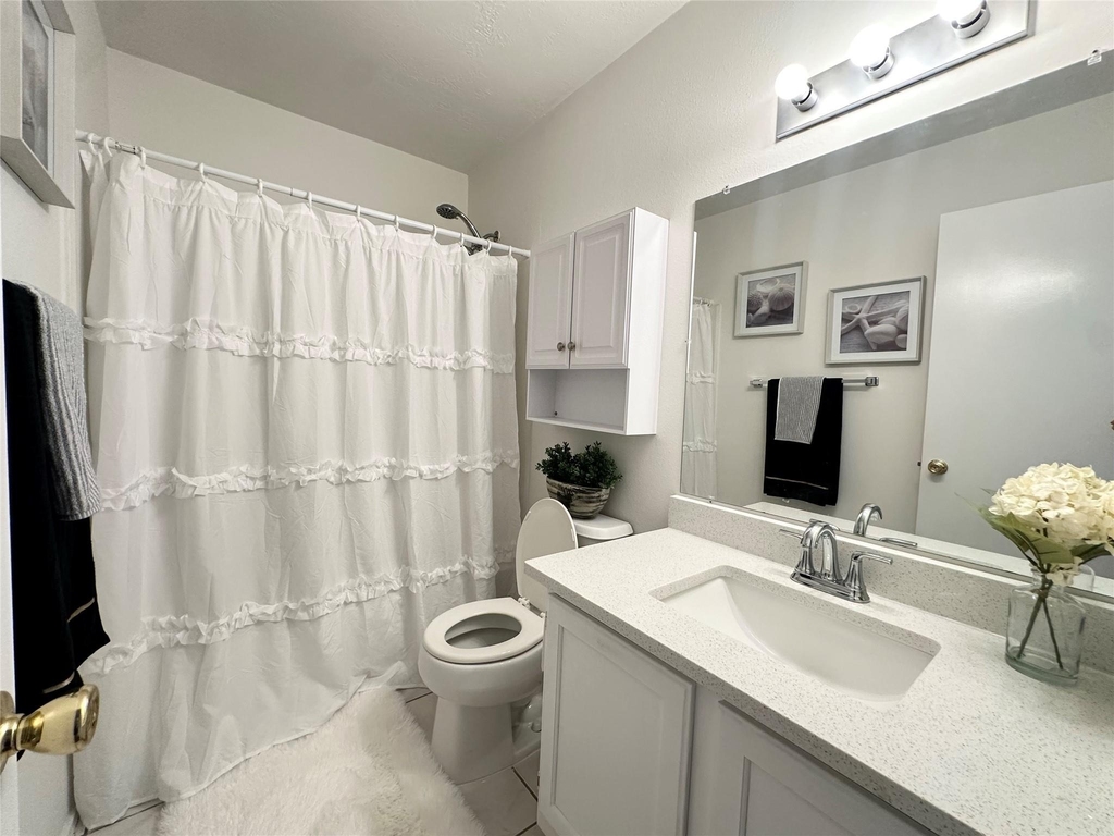 8223 Golf Green Circle - Photo 30