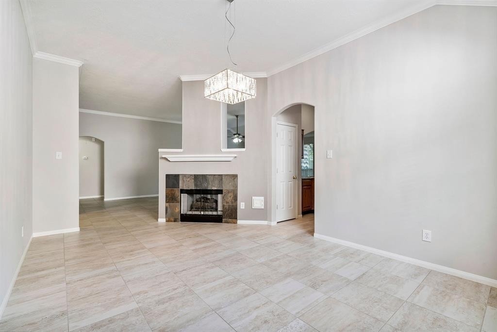 1319 Castlemist Drive - Photo 8