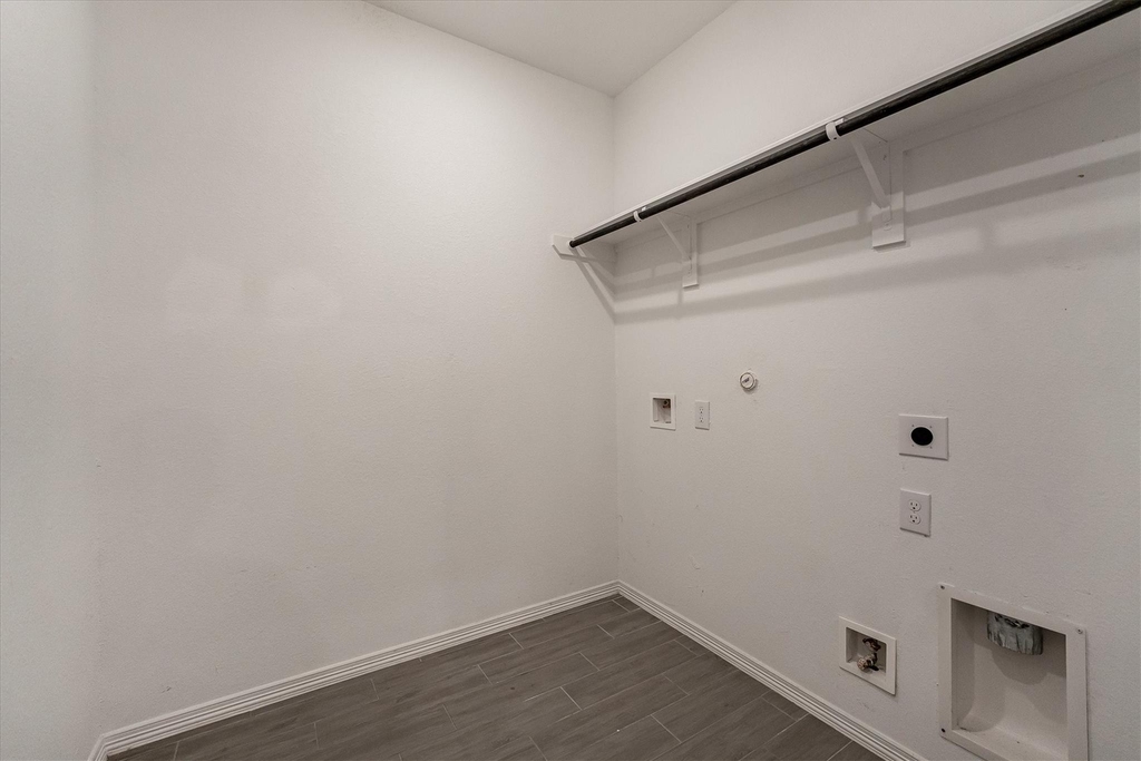 5806 Aurora Greens Lane - Photo 44