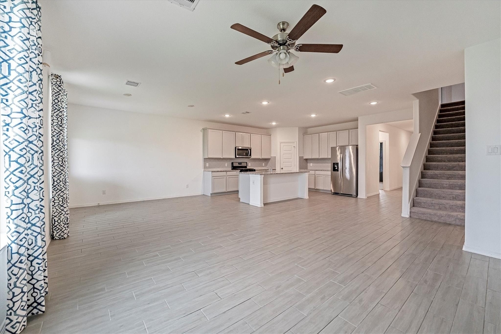 5806 Aurora Greens Lane - Photo 2