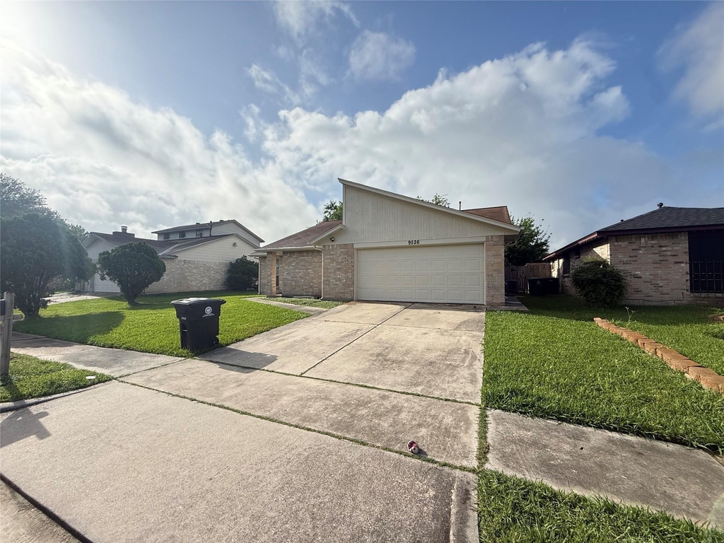 9526 Misty Bridge Street - Photo 0