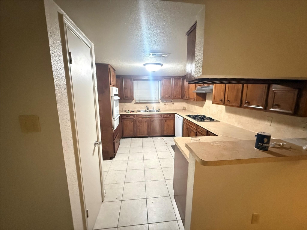 9526 Misty Bridge Street - Photo 7