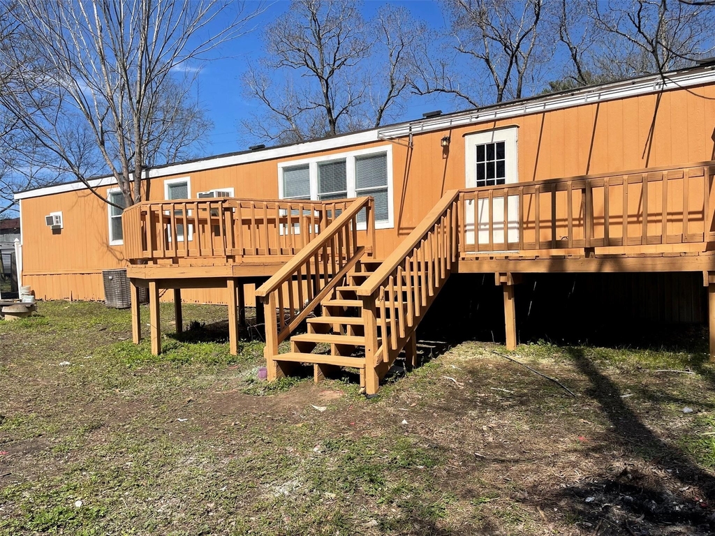9677 Longstreet Road - Photo 5