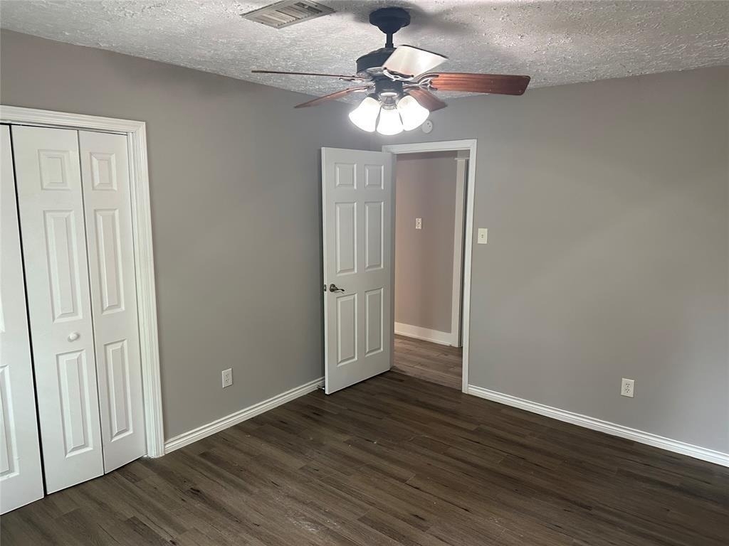 228 Oak Manor Drive - Photo 19