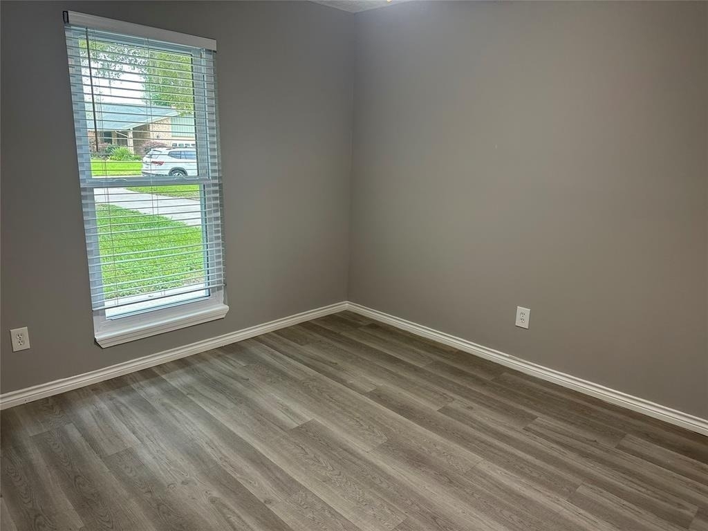 228 Oak Manor Drive - Photo 14