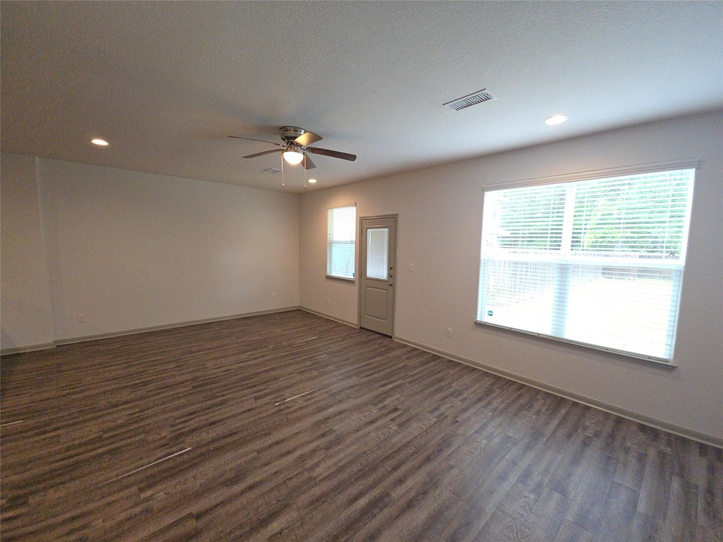 626 Magnolia Bend - Photo 0