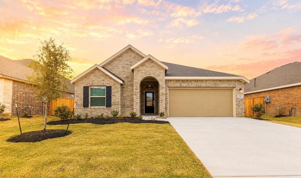 7907 Elk Grove Lane - Photo 0