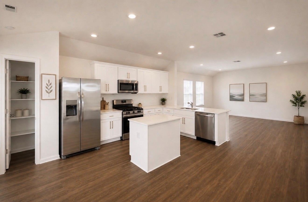 7907 Elk Grove Lane - Photo 5