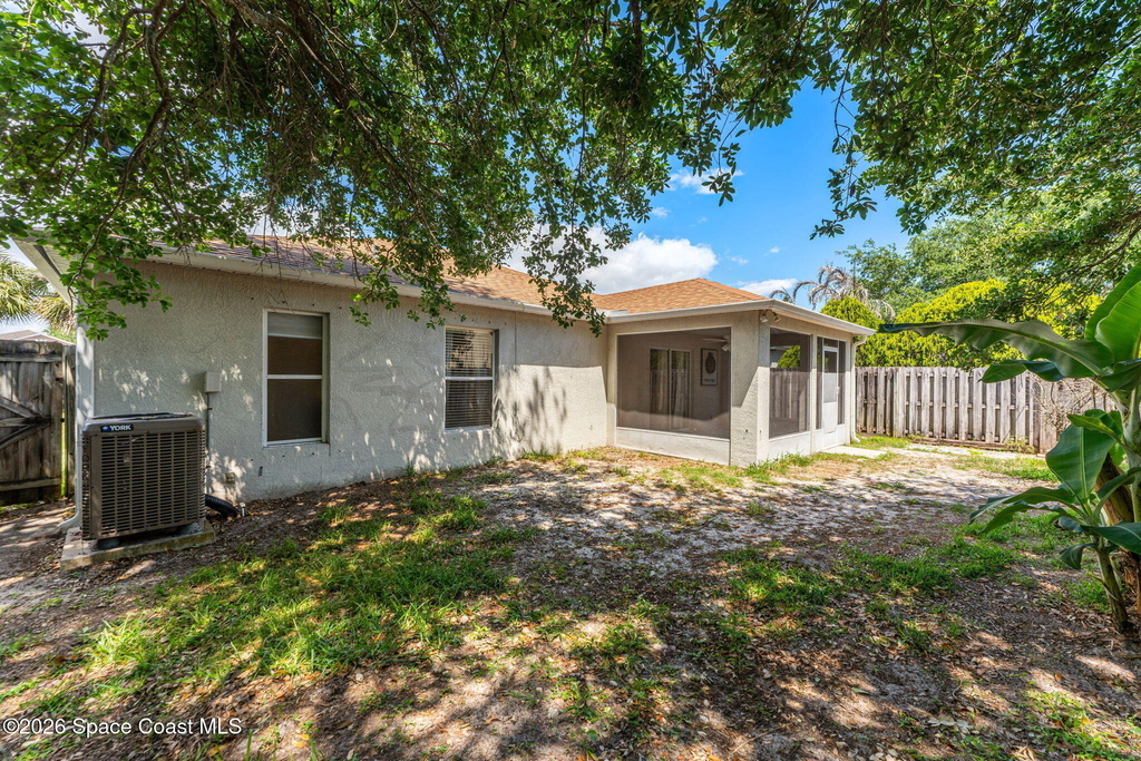 4211 Swanna Drive - Photo 4