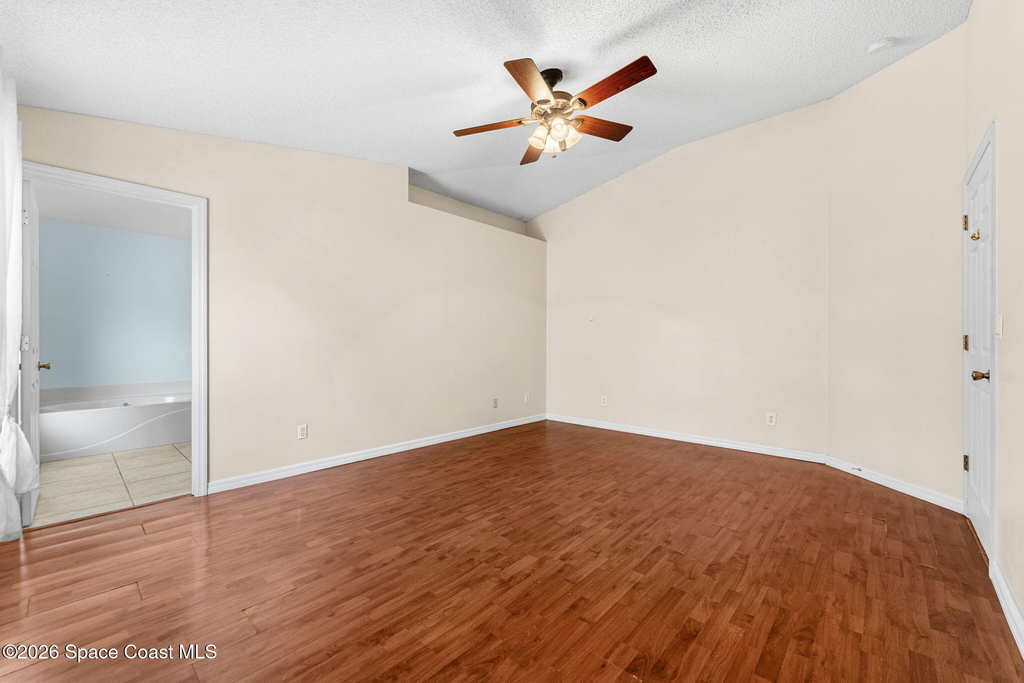 4211 Swanna Drive - Photo 34