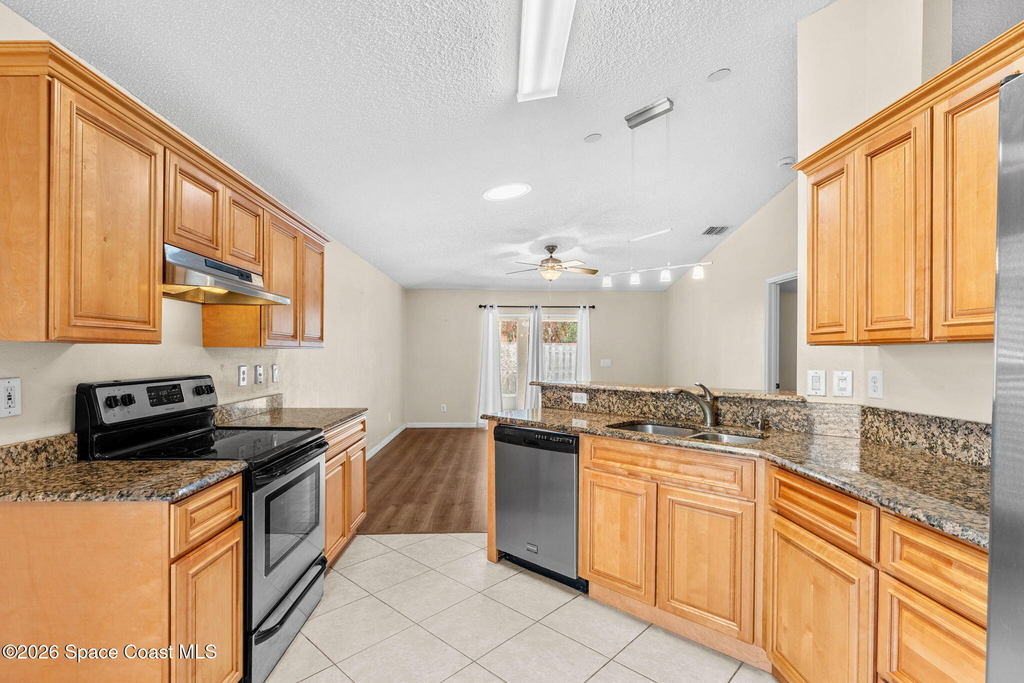 4211 Swanna Drive - Photo 22