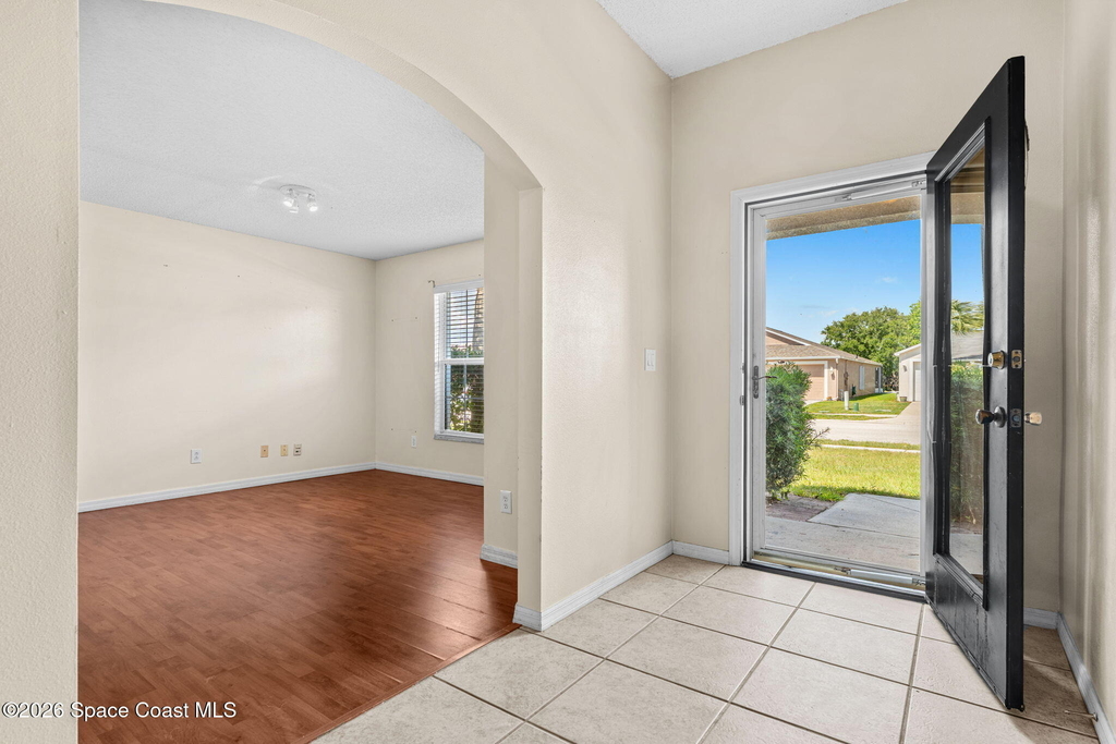 4211 Swanna Drive - Photo 7