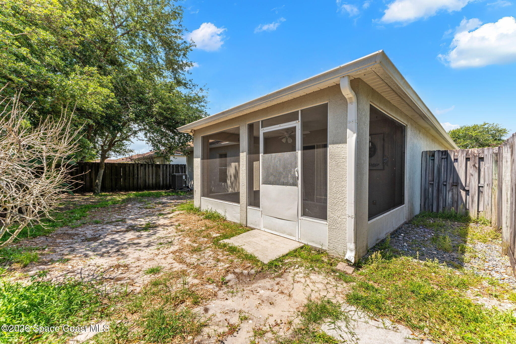 4211 Swanna Drive - Photo 5