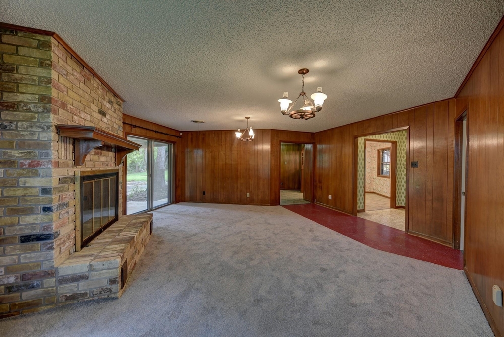 915 Farmers Road - Photo 1