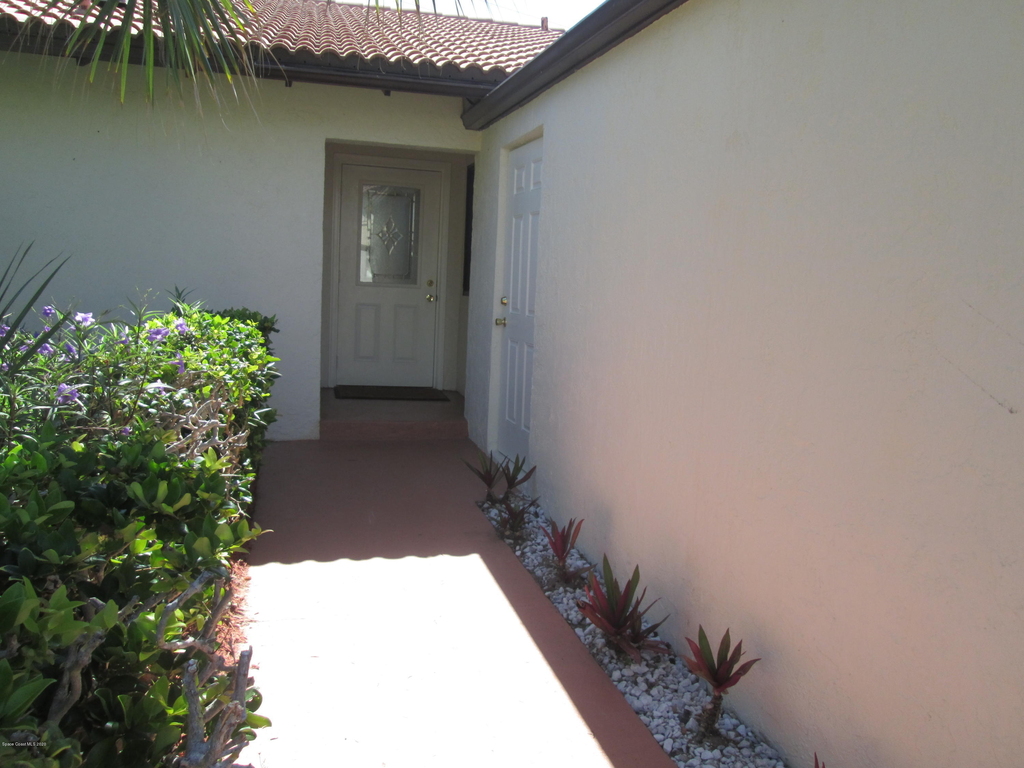 3261 Beach View Way - Photo 2