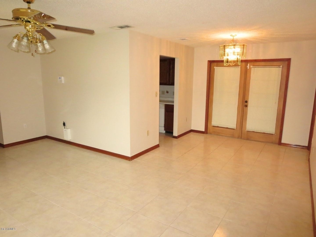 237 Emerson Drive Nw - Photo 10