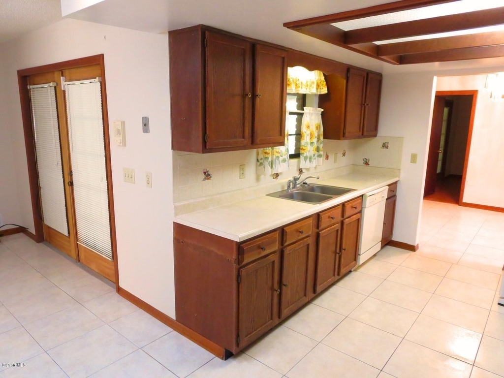 237 Emerson Drive Nw - Photo 9