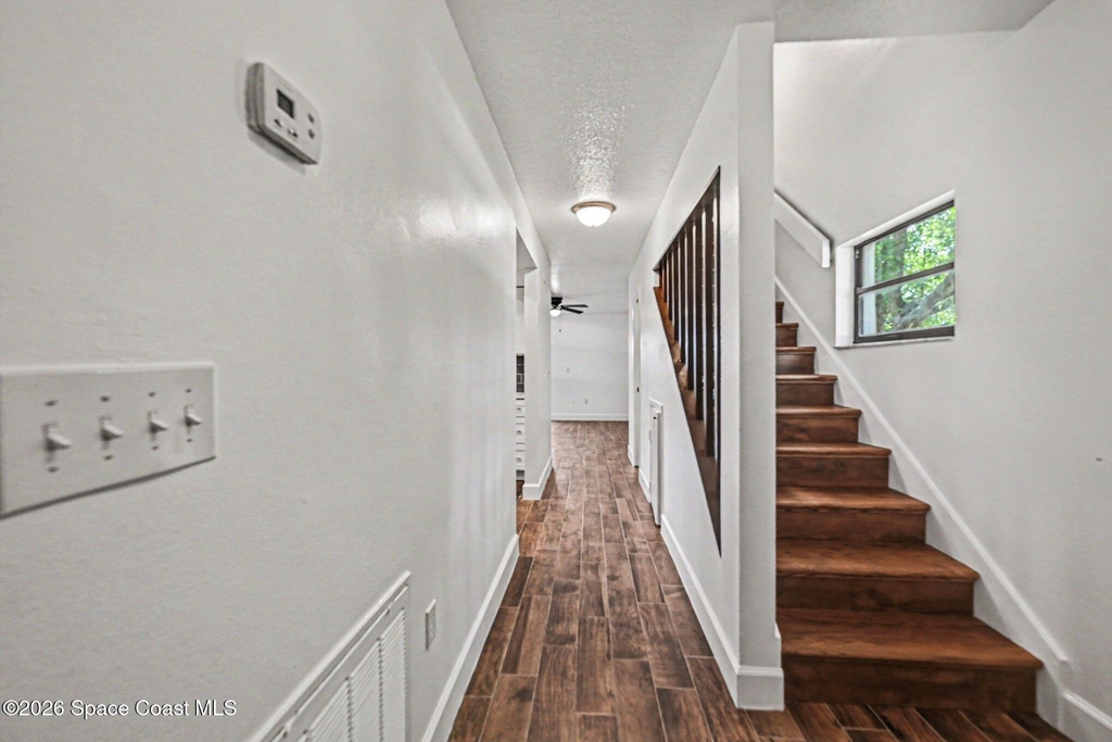 2173 Stewart Road - Photo 2
