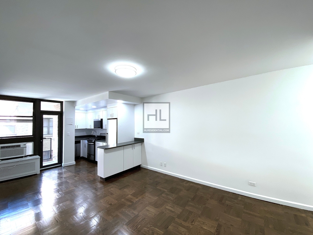 East 35th Street - Photo 0