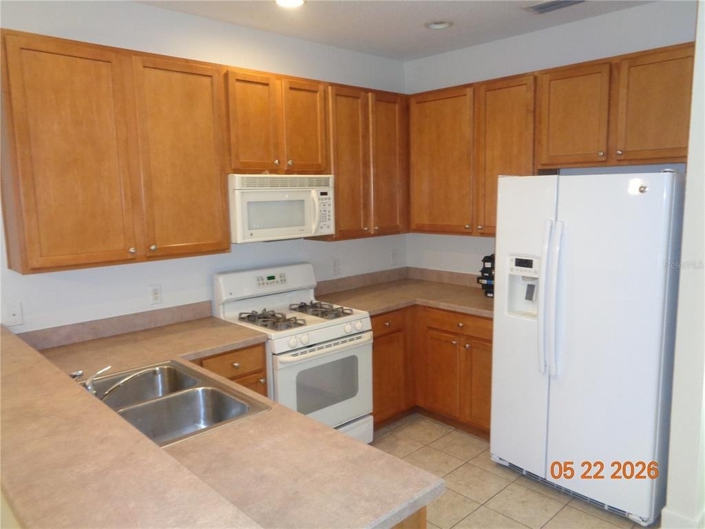 210 Woodhouse Lane - Photo 12
