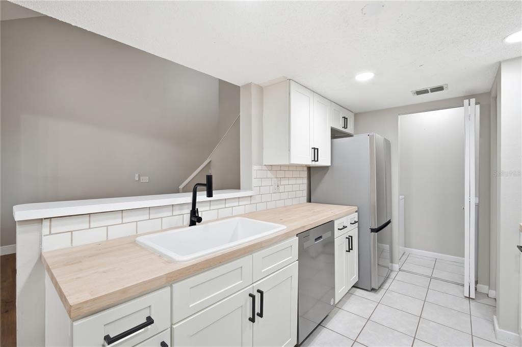 12287 Armenia Gables Circle - Photo 7