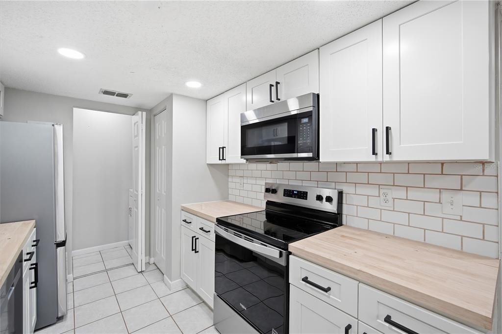 12287 Armenia Gables Circle - Photo 8