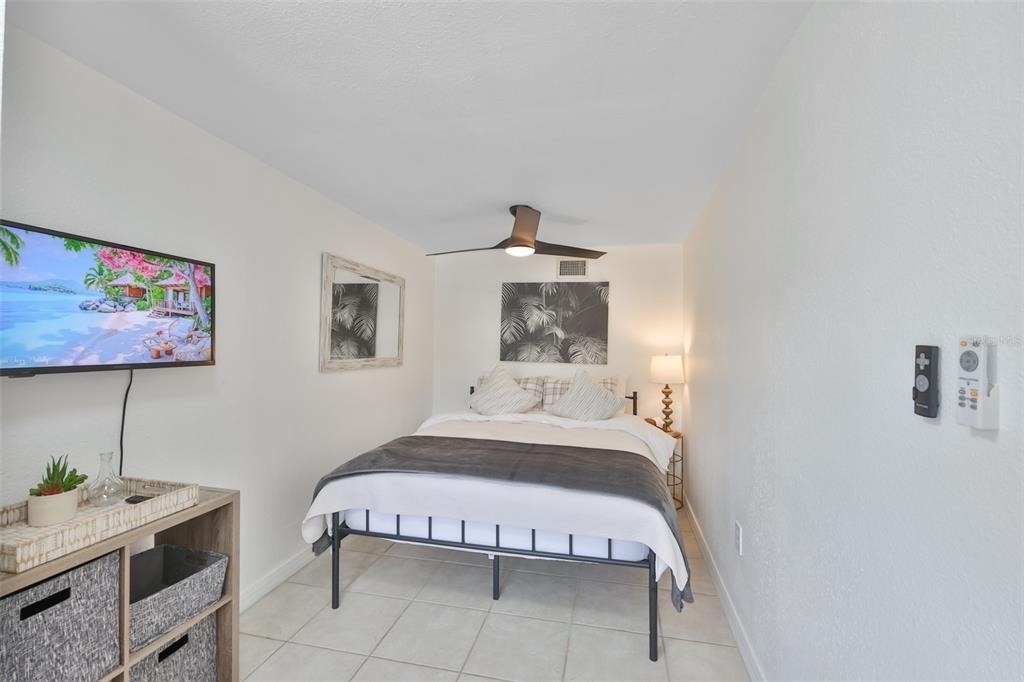 2575 S Himes Avenue - Photo 16