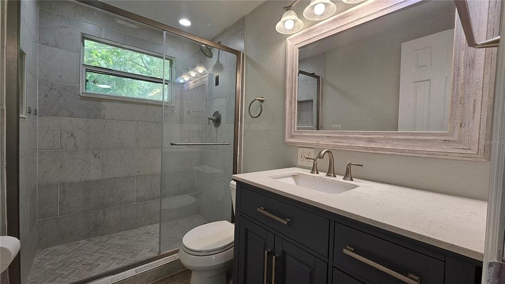 6412 Pawling Avenue - Photo 13