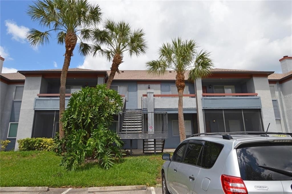 10265 Gandy Boulevard N - Photo 1
