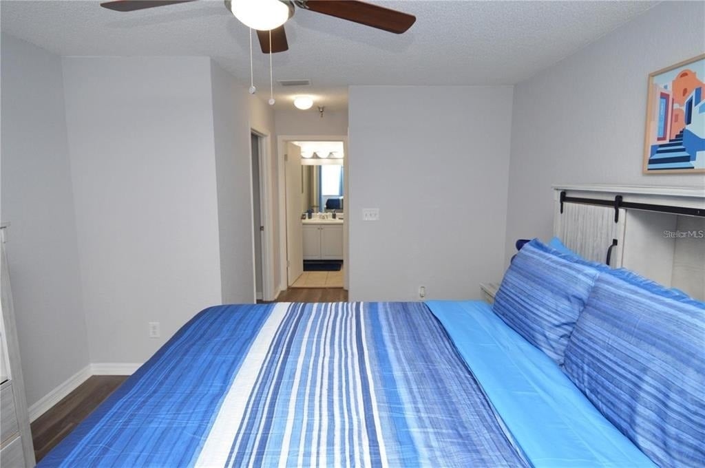 10265 Gandy Boulevard N - Photo 37