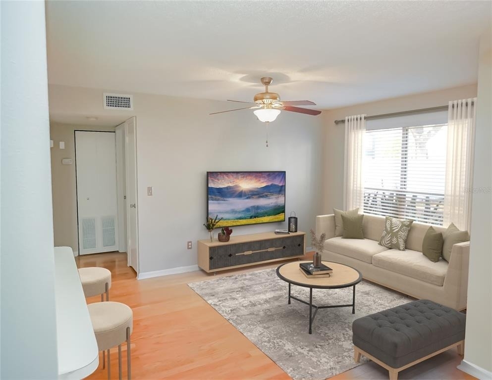 603 S Melville Avenue - Photo 1