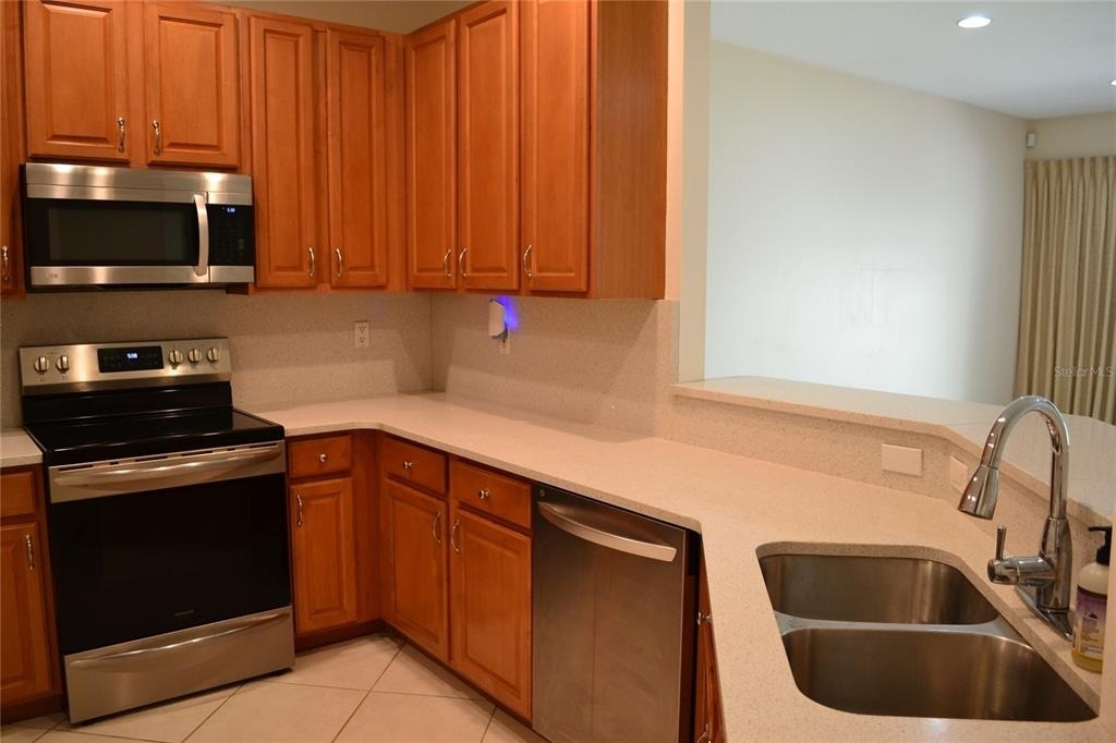 11235 Kapok Grand Circle - Photo 5