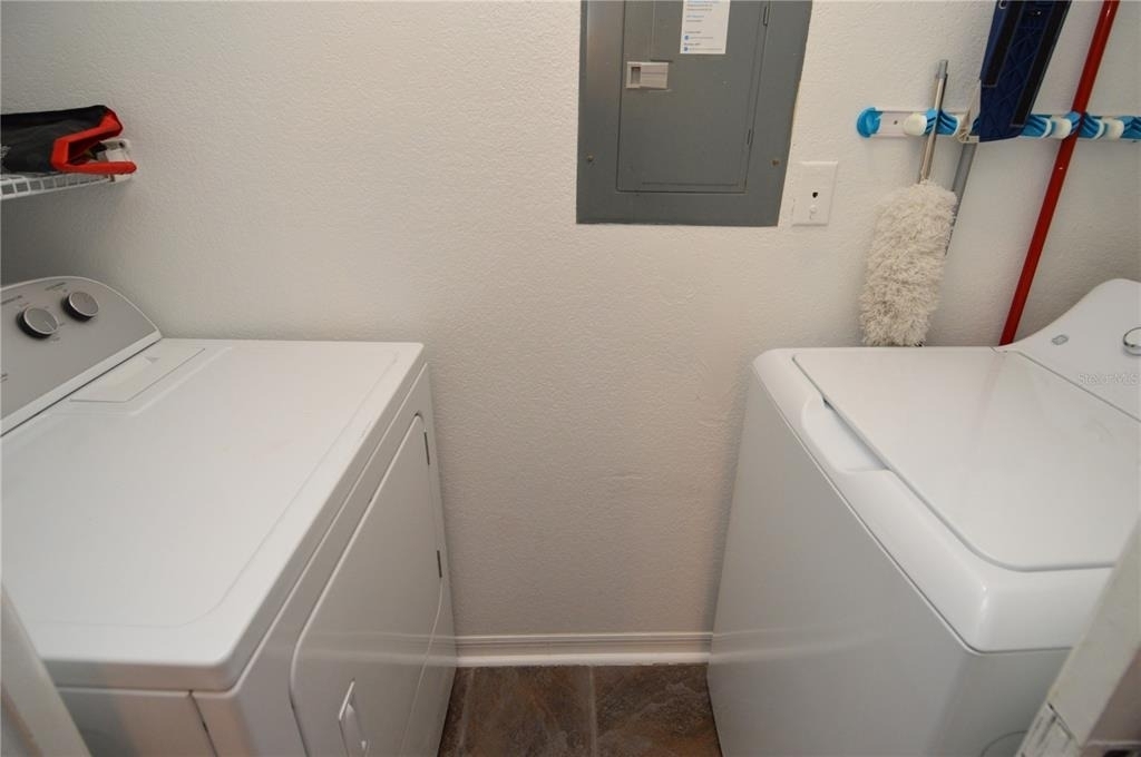 10263 Gandy Boulevard N - Photo 9