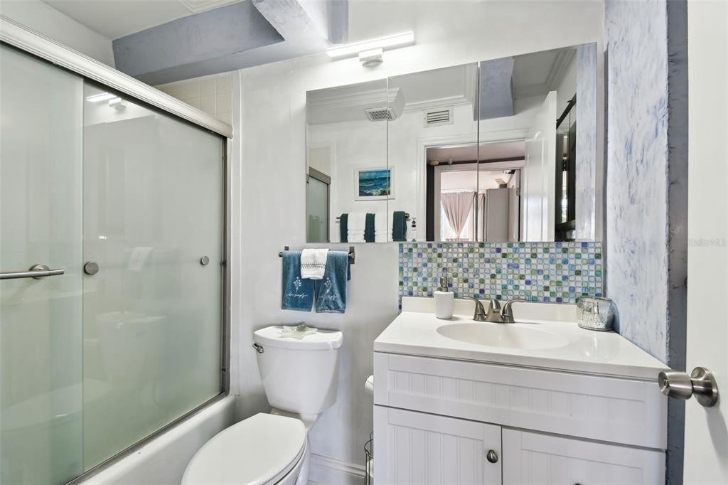 255 Dolphin Point - Photo 18