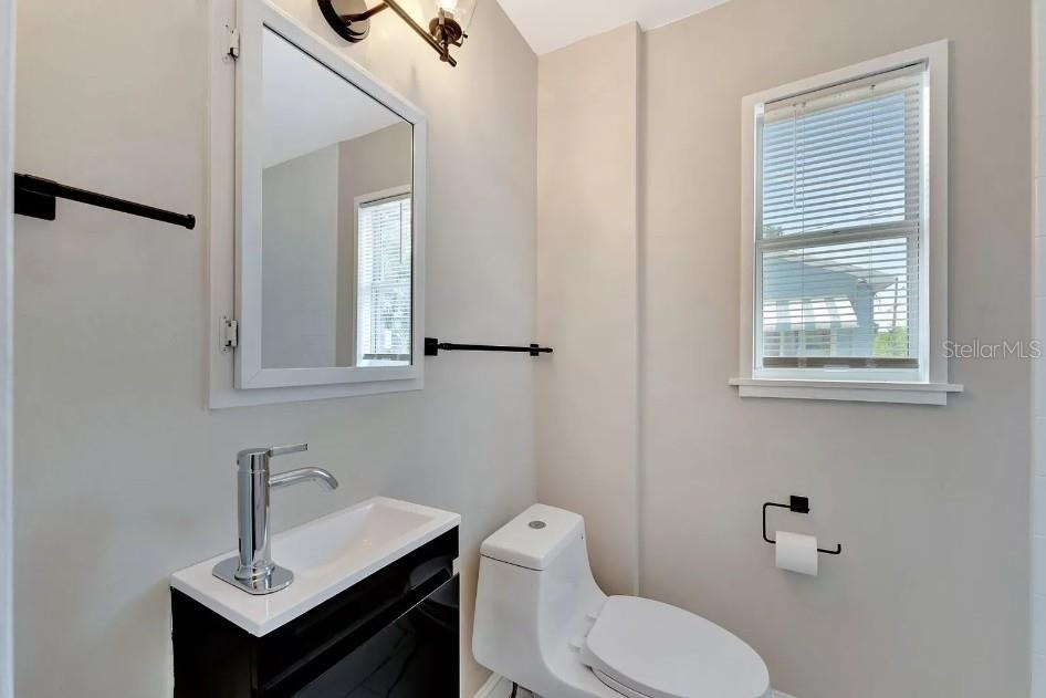 828 22nd Avenue N - Photo 11