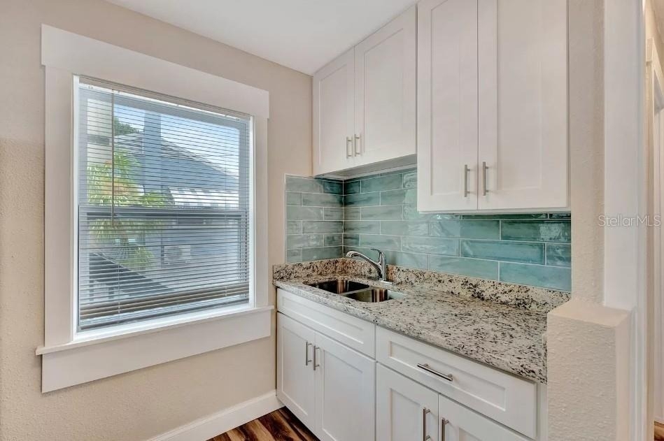 828 22nd Avenue N - Photo 7