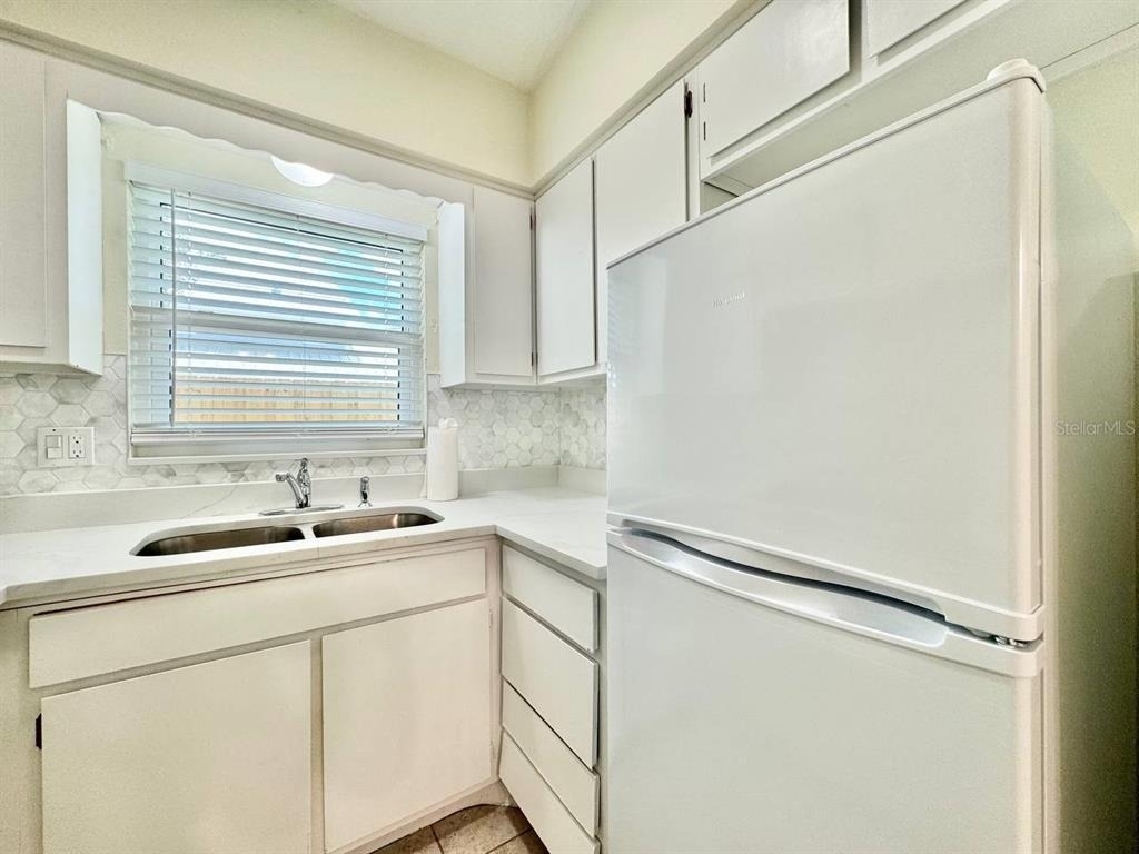 533 Yelvington Avenue - Photo 12