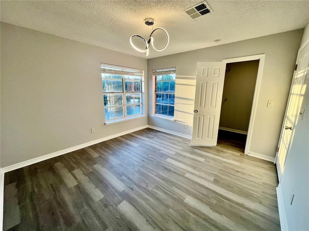 10200 Gandy Boulevard N - Photo 8
