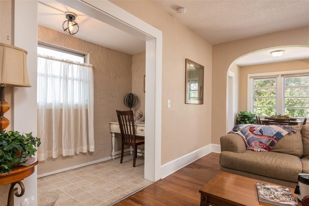 3655 N 1st (upper Unit) Avenue - Photo 3