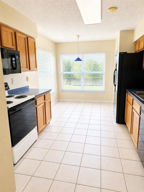 728 Burlwood Street - Photo 17