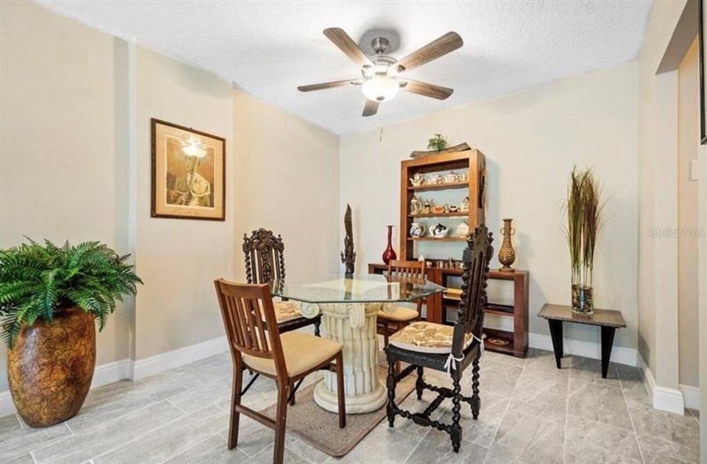 250 Ne 20th Street - Photo 3